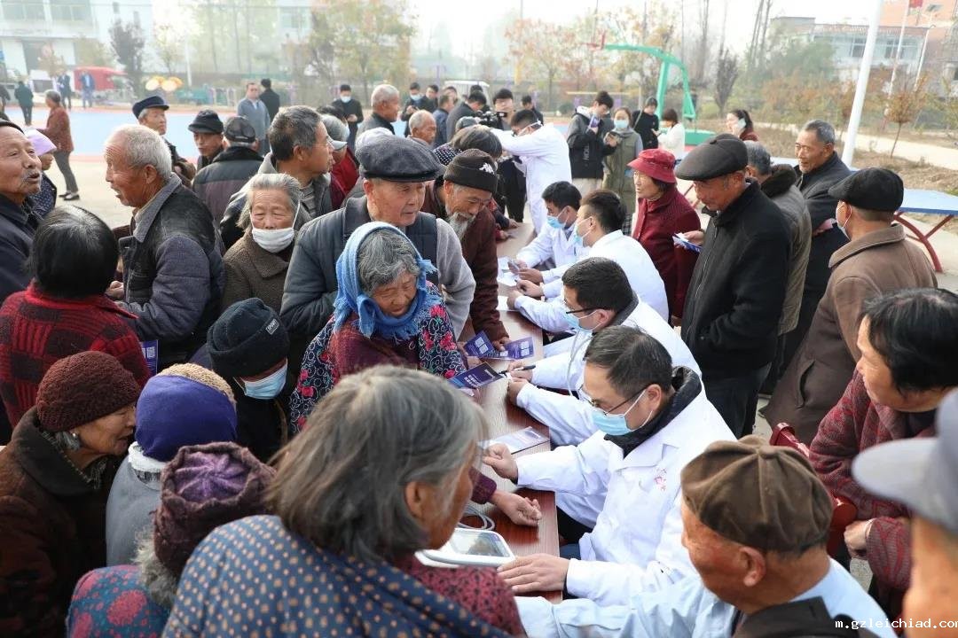 【我为群众办实事】党员医疗队义诊下乡 把健康送到百姓身边